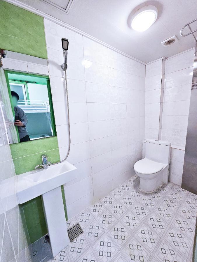 Travelers A Korea Hostel Seoul Exterior photo