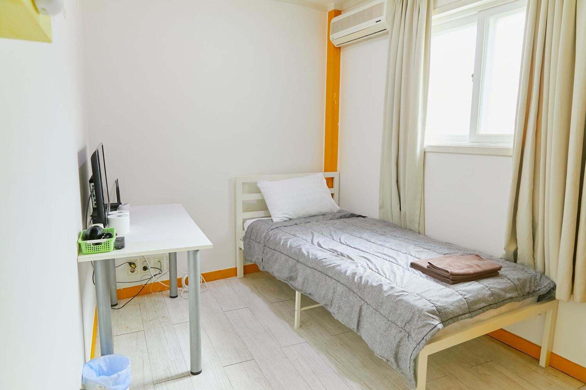 Travelers A Korea Hostel Seoul Exterior photo